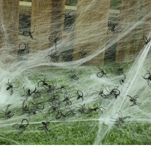 Saco 50 aranhas plástico