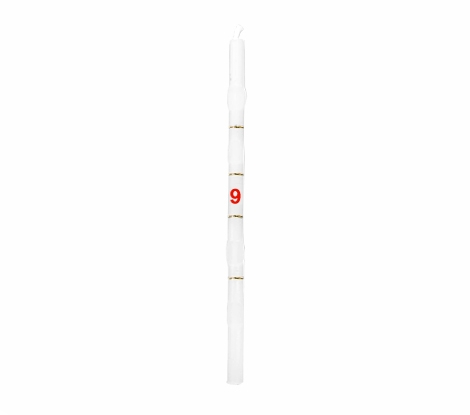 B105519 Vela Branca e Argolas Douradas número 9